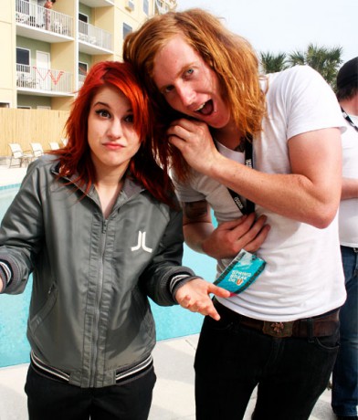 travis_clark_of_we_the_kings_and_hayley_williams_of_paramore.jpg